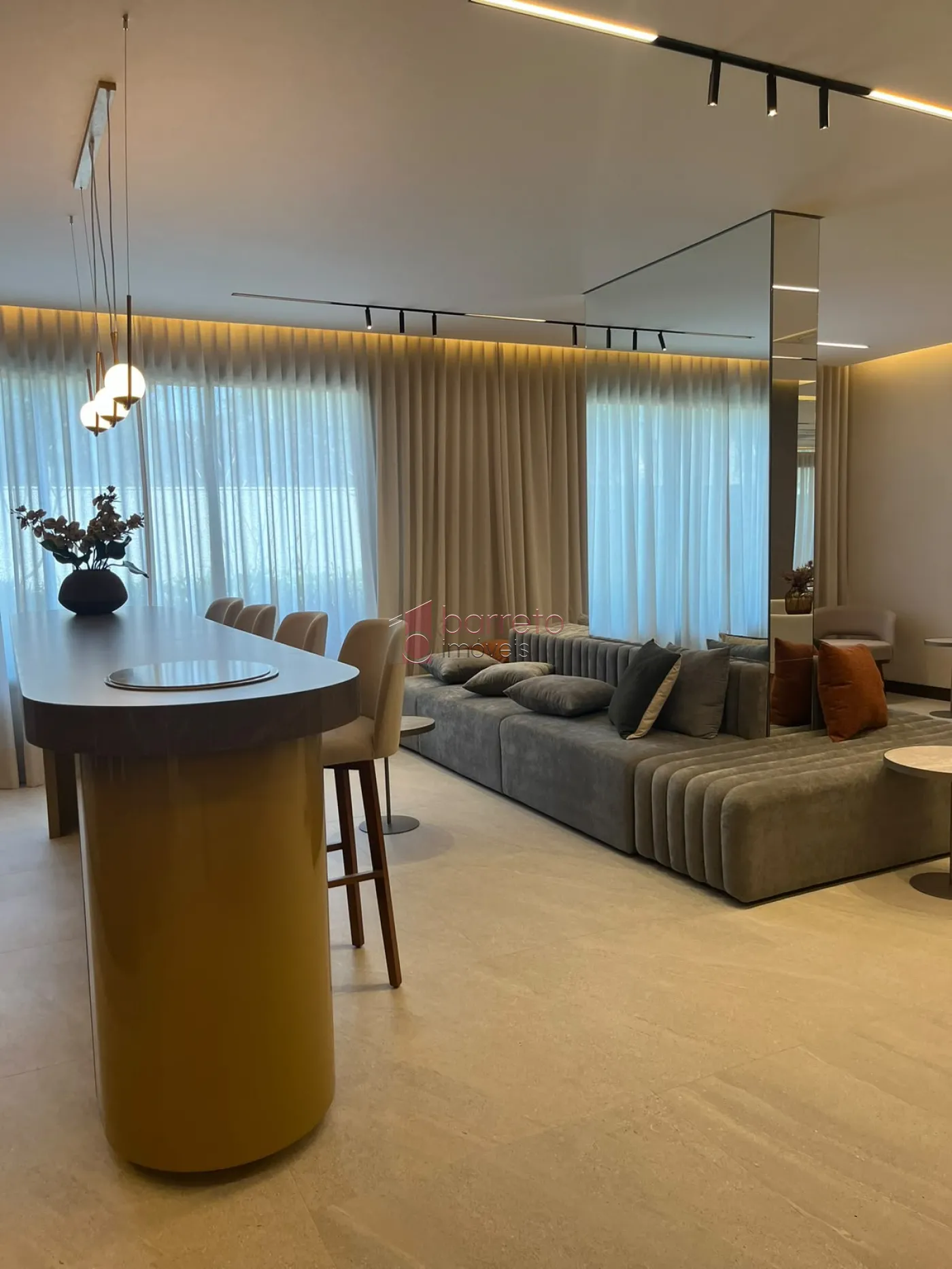 APARTAMENTO À VENDA NO CONDOMÍNIO AUTHORIA BY TEBAS EM JUNDIAÍ/SP