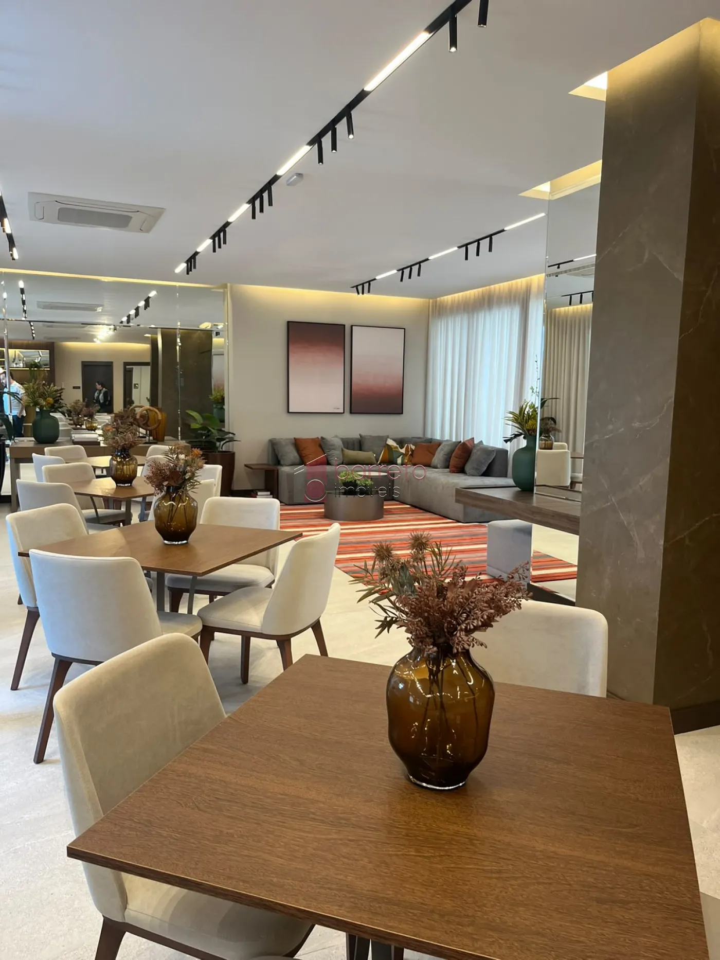 APARTAMENTO À VENDA NO CONDOMÍNIO AUTHORIA BY TEBAS EM JUNDIAÍ/SP