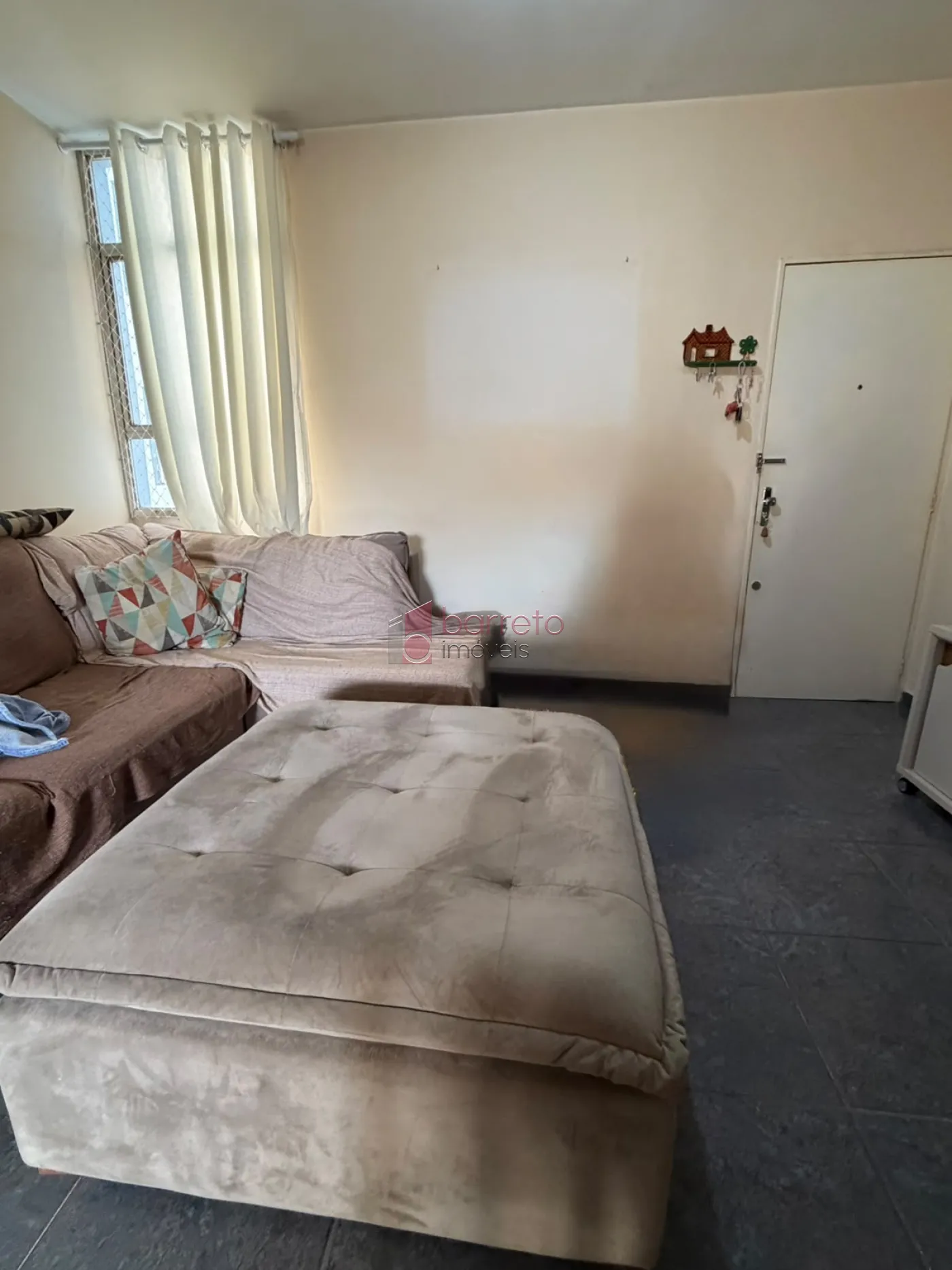 APARTAMENTO À VENDA NO CONDOMÍNIO CHÁCARA DAS FLORES I – JUNDIAÍ/SP