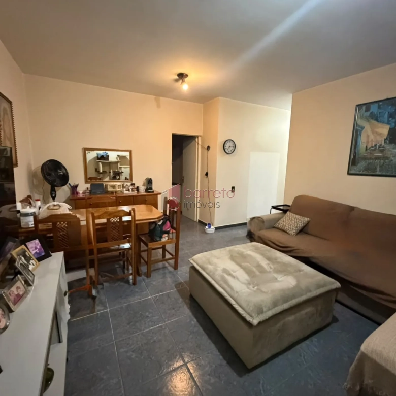 APARTAMENTO À VENDA NO CONDOMÍNIO CHÁCARA DAS FLORES I – JUNDIAÍ/SP