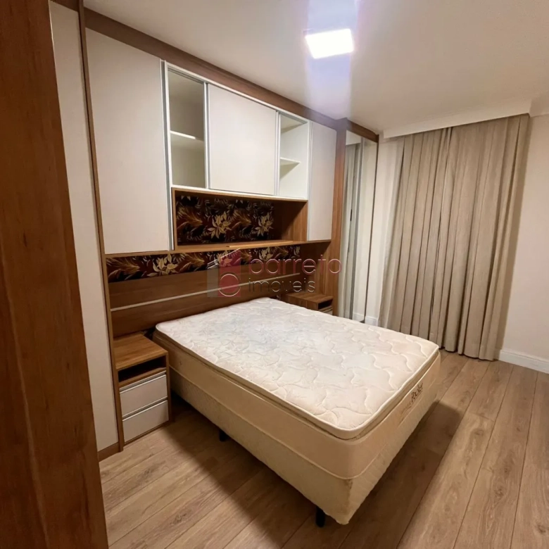 APARTAMENTO SEMI MOBILIADO PARA LOCAÇÃO NO CONDOMÍNIO JARDIM CONQUISTA – JUNDIAÍ/SP