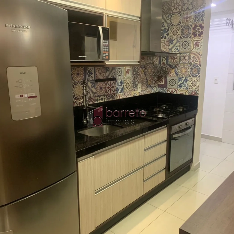APARTAMENTO SEMI MOBILIADO PARA LOCAÇÃO NO CONDOMÍNIO JARDIM CONQUISTA – JUNDIAÍ/SP