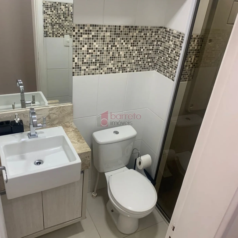 APARTAMENTO SEMI MOBILIADO PARA LOCAÇÃO NO CONDOMÍNIO JARDIM CONQUISTA – JUNDIAÍ/SP