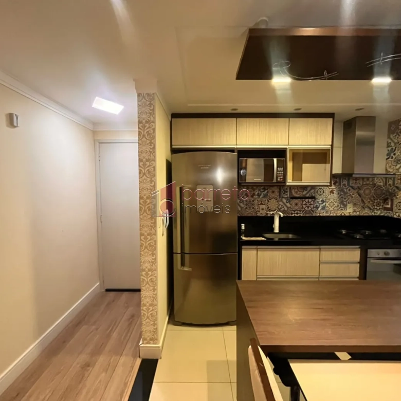 APARTAMENTO SEMI MOBILIADO PARA LOCAÇÃO NO CONDOMÍNIO JARDIM CONQUISTA – JUNDIAÍ/SP