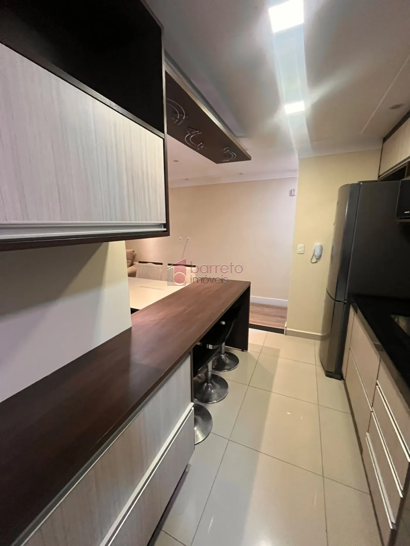 APARTAMENTO SEMI MOBILIADO PARA LOCAÇÃO NO CONDOMÍNIO JARDIM CONQUISTA – JUNDIAÍ/SP
