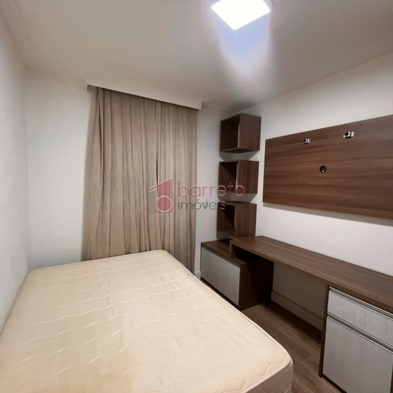 APARTAMENTO SEMI MOBILIADO PARA LOCAÇÃO NO CONDOMÍNIO JARDIM CONQUISTA – JUNDIAÍ/SP