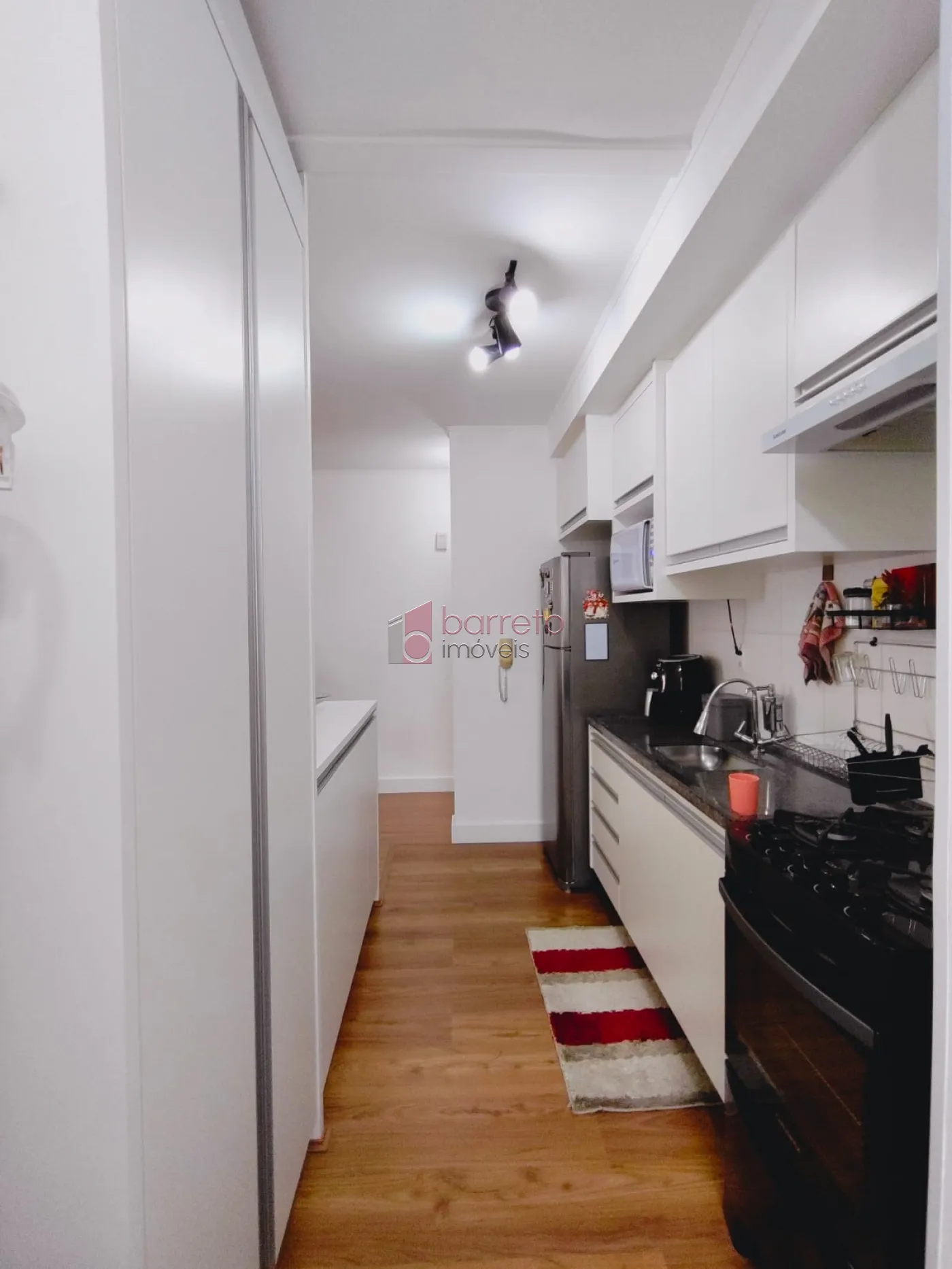 APARTAMENTO À VENDA NO CONDOMÍNIO JARDIM CONQUISTA EM JUNDIAÍ/SP