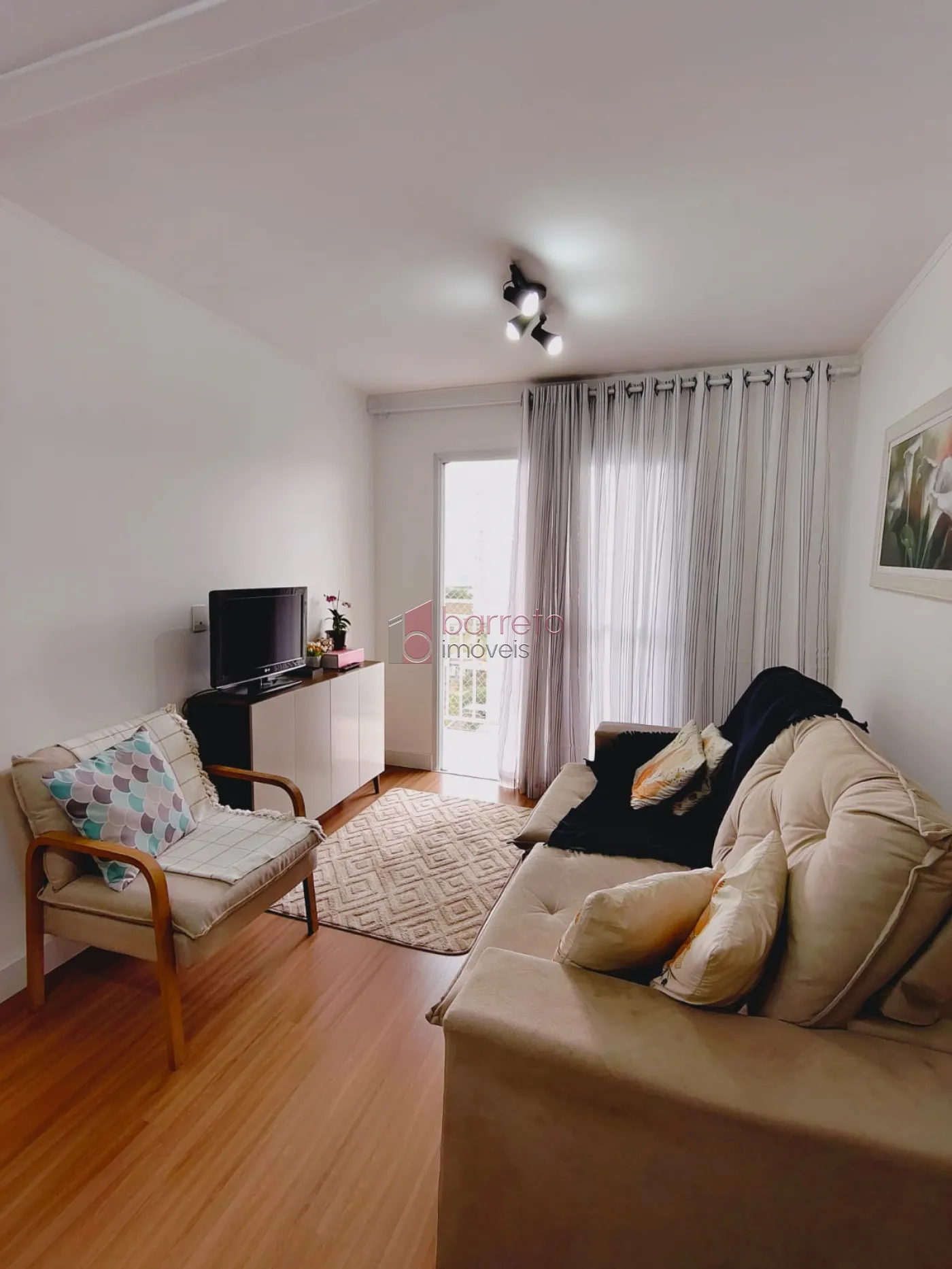 APARTAMENTO À VENDA NO CONDOMÍNIO JARDIM CONQUISTA EM JUNDIAÍ/SP