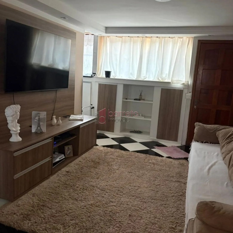 APARTAMENTO À VENDA NO CONDOMÍNIO QUARESMEIRA CECAP I EM JUNDIAÍ/SP