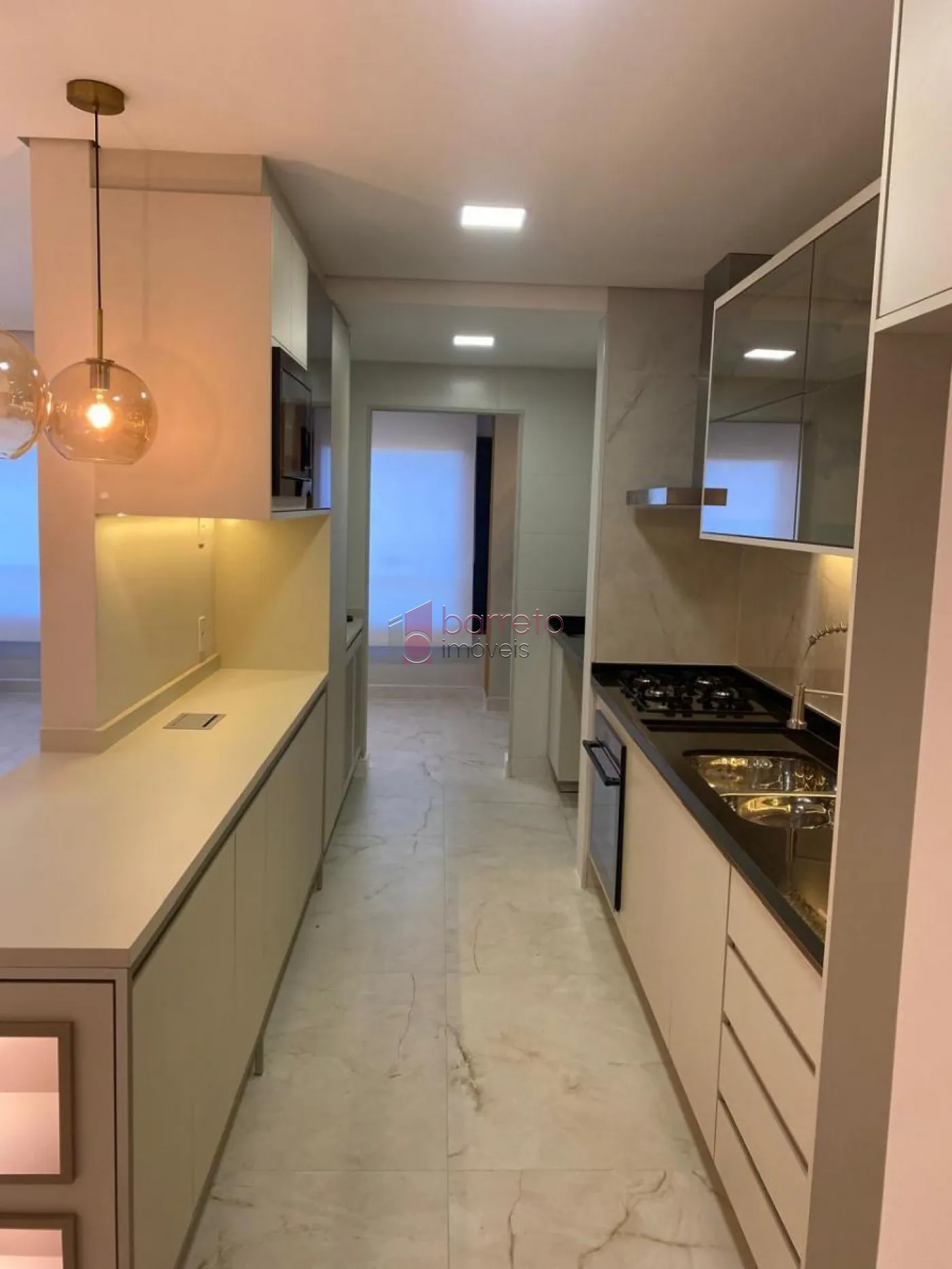 APARTAMENTO À VENDA NO CONDOMÍNIO ODEON EM JUNDIAÍ/SP
