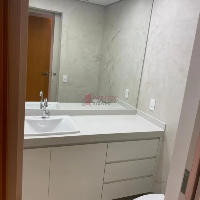 APARTAMENTO À VENDA NO CONDOMÍNIO ODEON EM JUNDIAÍ/SP