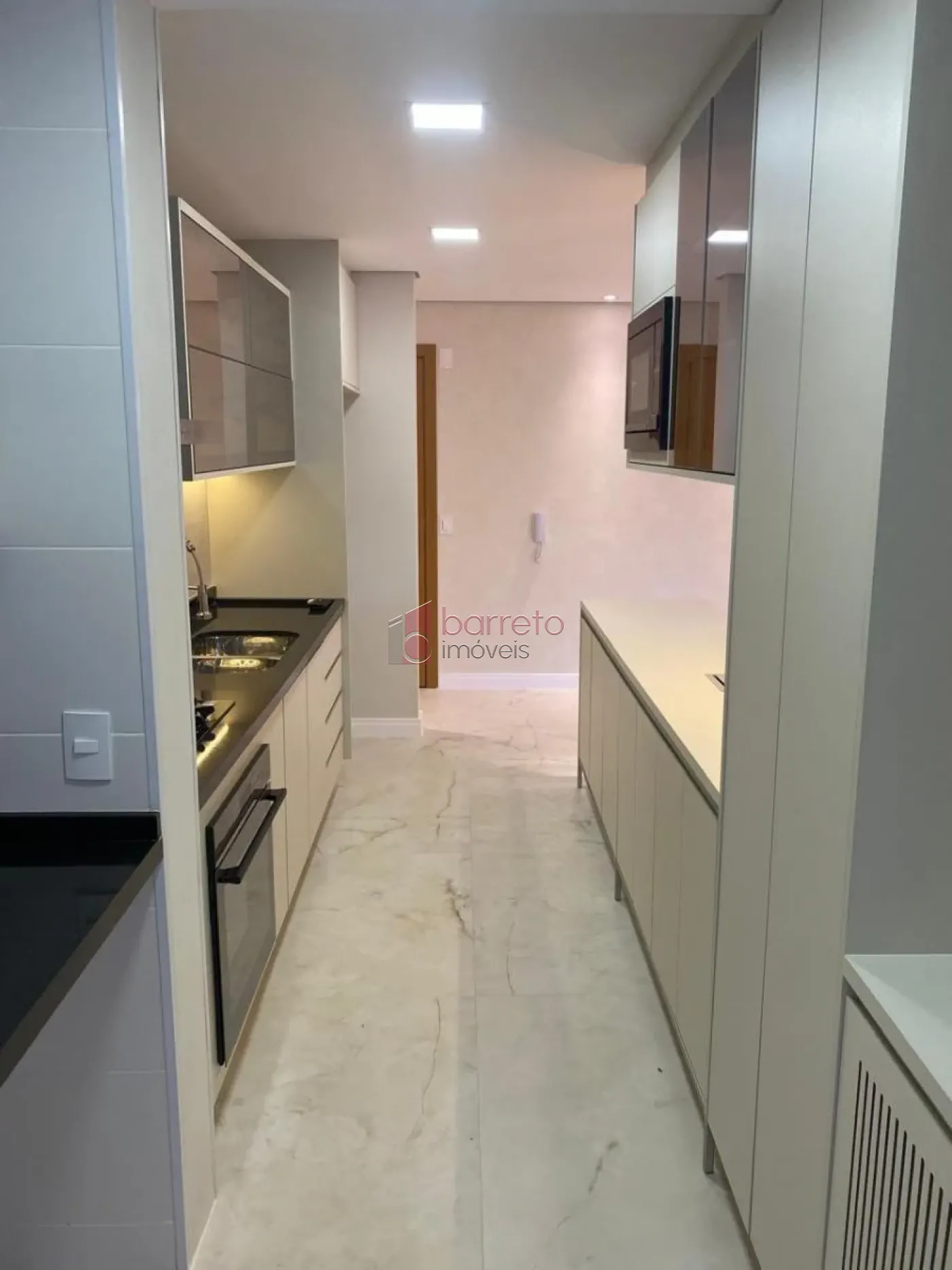 APARTAMENTO À VENDA NO CONDOMÍNIO ODEON EM JUNDIAÍ/SP