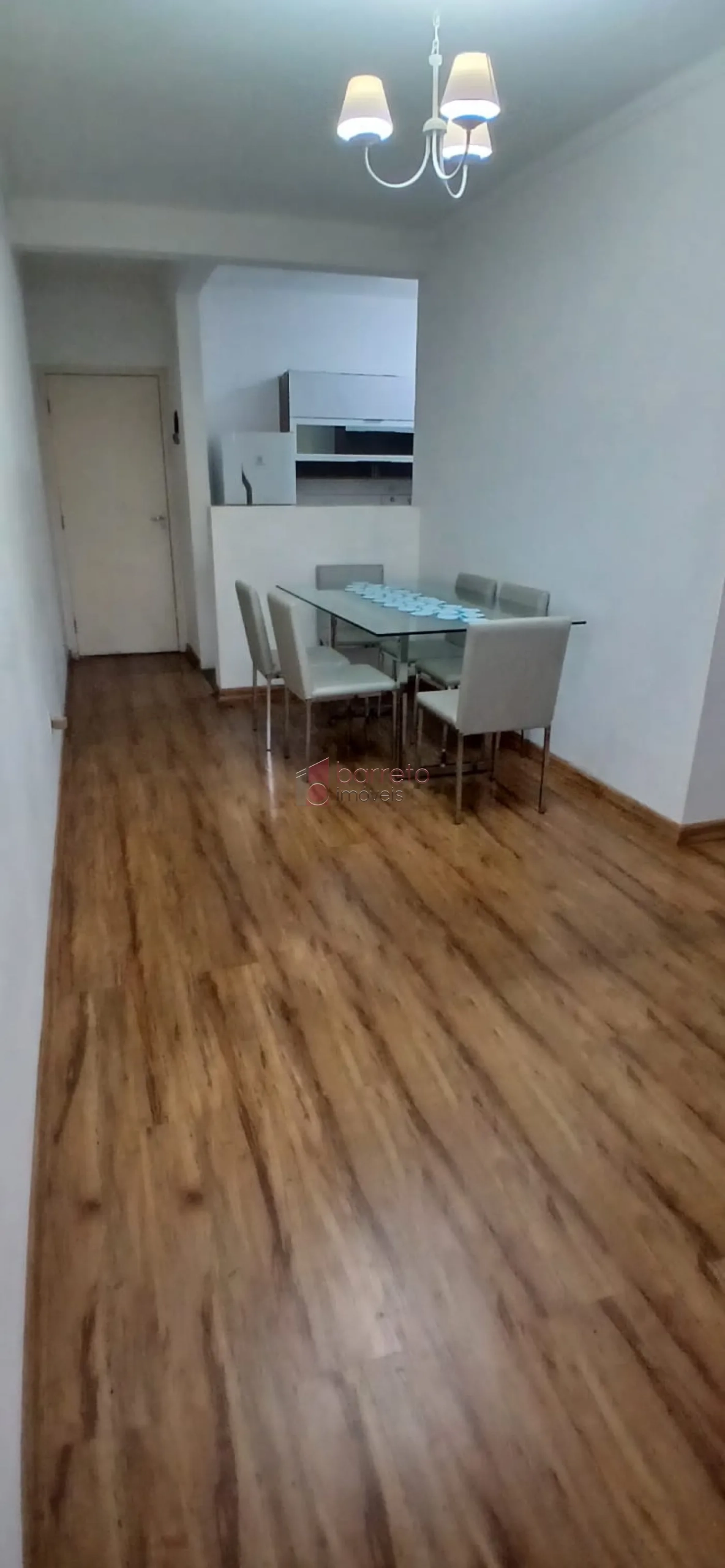 APARTAMENTO MOBILIADO PARA LOCAÇÃO NO CONDOMÍNIO RESERVA DO JAPI – FICUS – JUNDIAÍ/SP