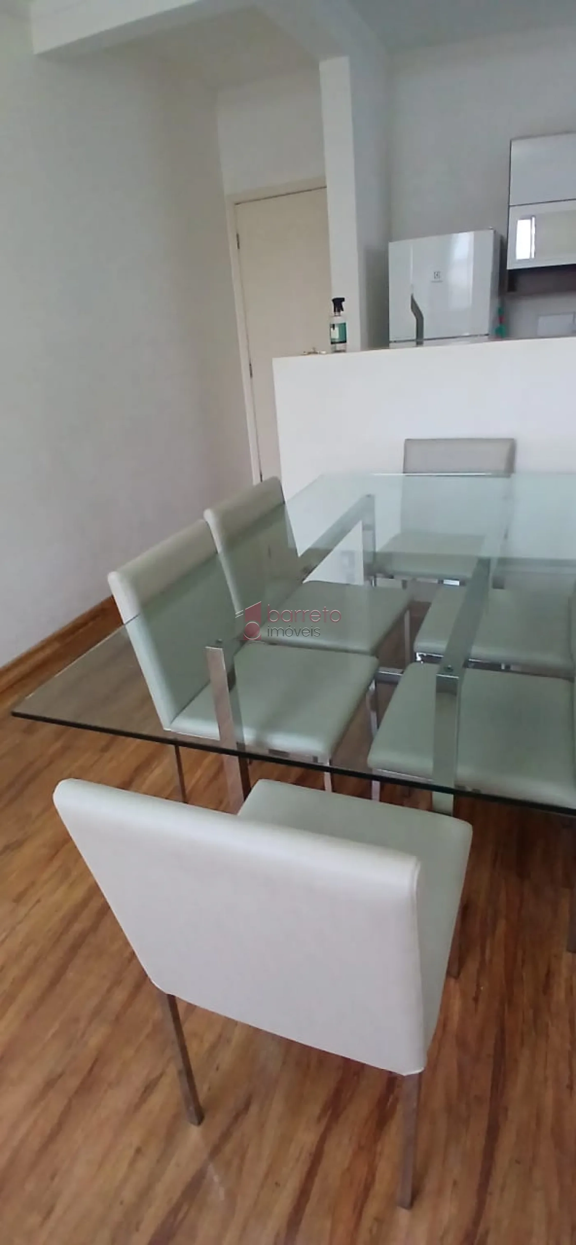 APARTAMENTO MOBILIADO PARA LOCAÇÃO NO CONDOMÍNIO RESERVA DO JAPI – FICUS – JUNDIAÍ/SP