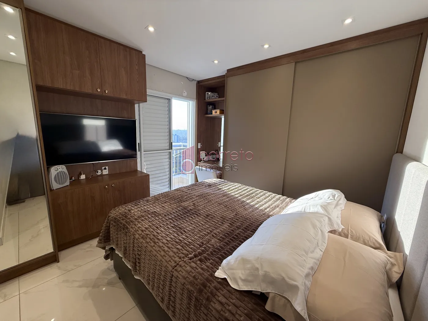 APARTAMENTO À VENDA NO CONDOMÍNIO PRACTICE EM JUNDIAÍ/SP