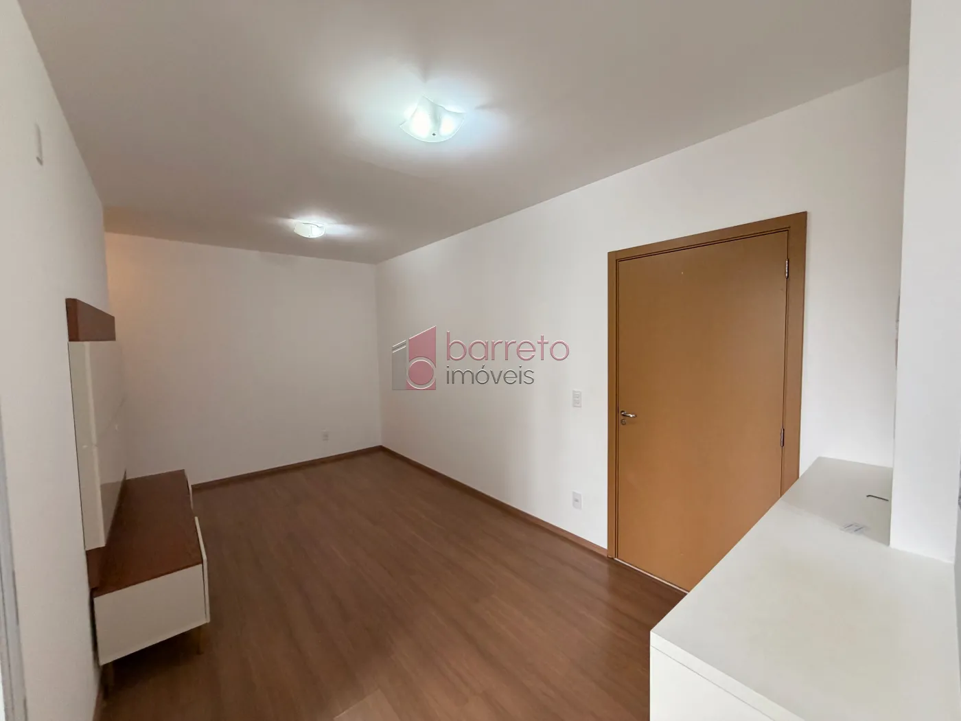 APARTAMENTO  PARA LOCAÇÃO E VENDA NO CONDOMÍNIO TORRES DE OZANAN – JUNDIAÍ/SP