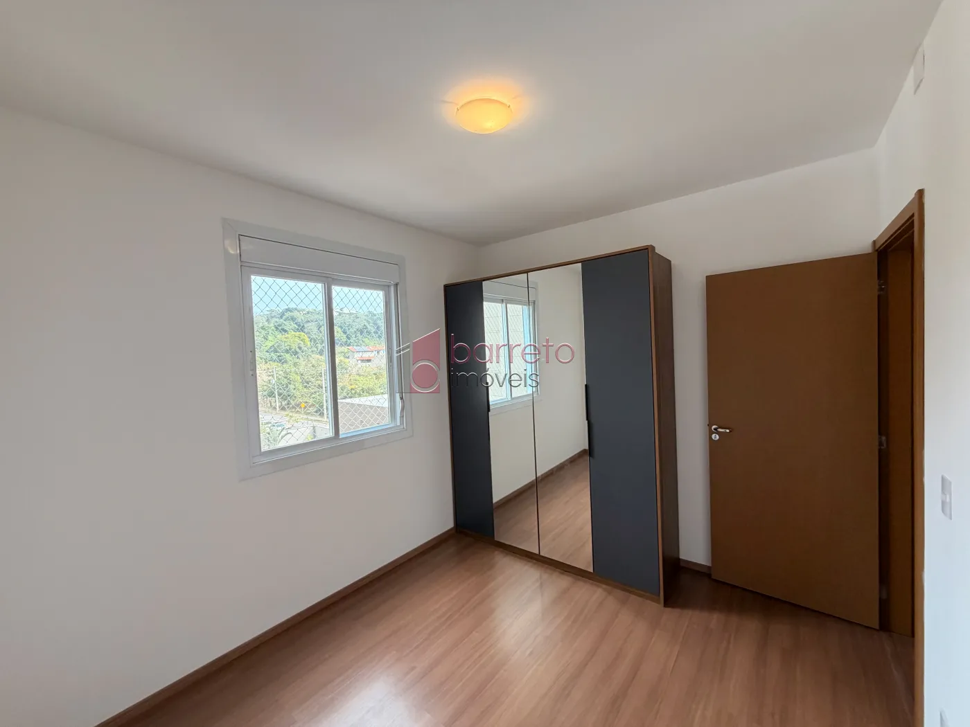APARTAMENTO  PARA LOCAÇÃO E VENDA NO CONDOMÍNIO TORRES DE OZANAN – JUNDIAÍ/SP