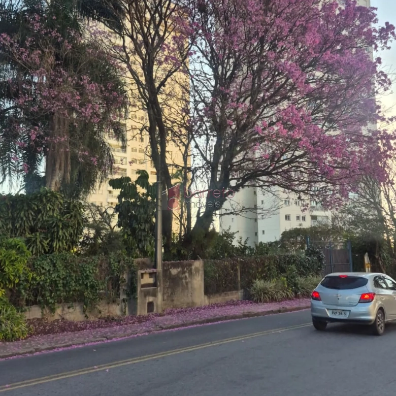 APARTAMENTO À VENDA NO CONDOMÍNIO LIVING ITIRAPINA – JUNDIAÍ/SP