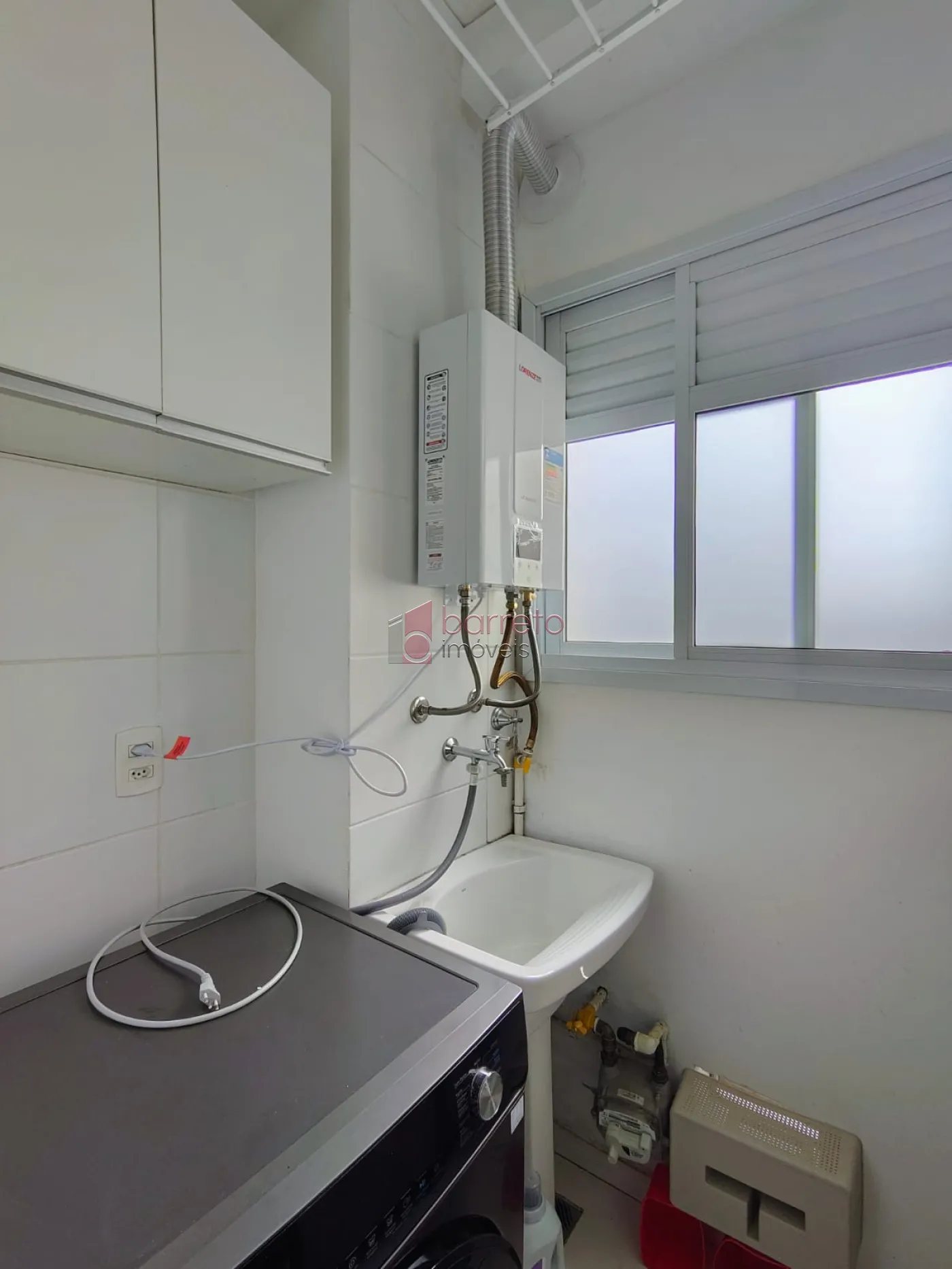 APARTAMENTO À VENDA NO CONDOMÍNIO LIVING ITIRAPINA – VILA HORTOLÂNDIA – JUNDIAÍ/SP