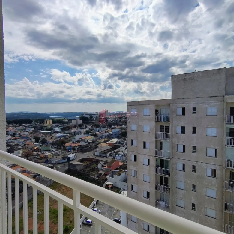 APARTAMENTO À VENDA NO CONDOMÍNIO LIVING ITIRAPINA – VILA HORTOLÂNDIA – JUNDIAÍ/SP