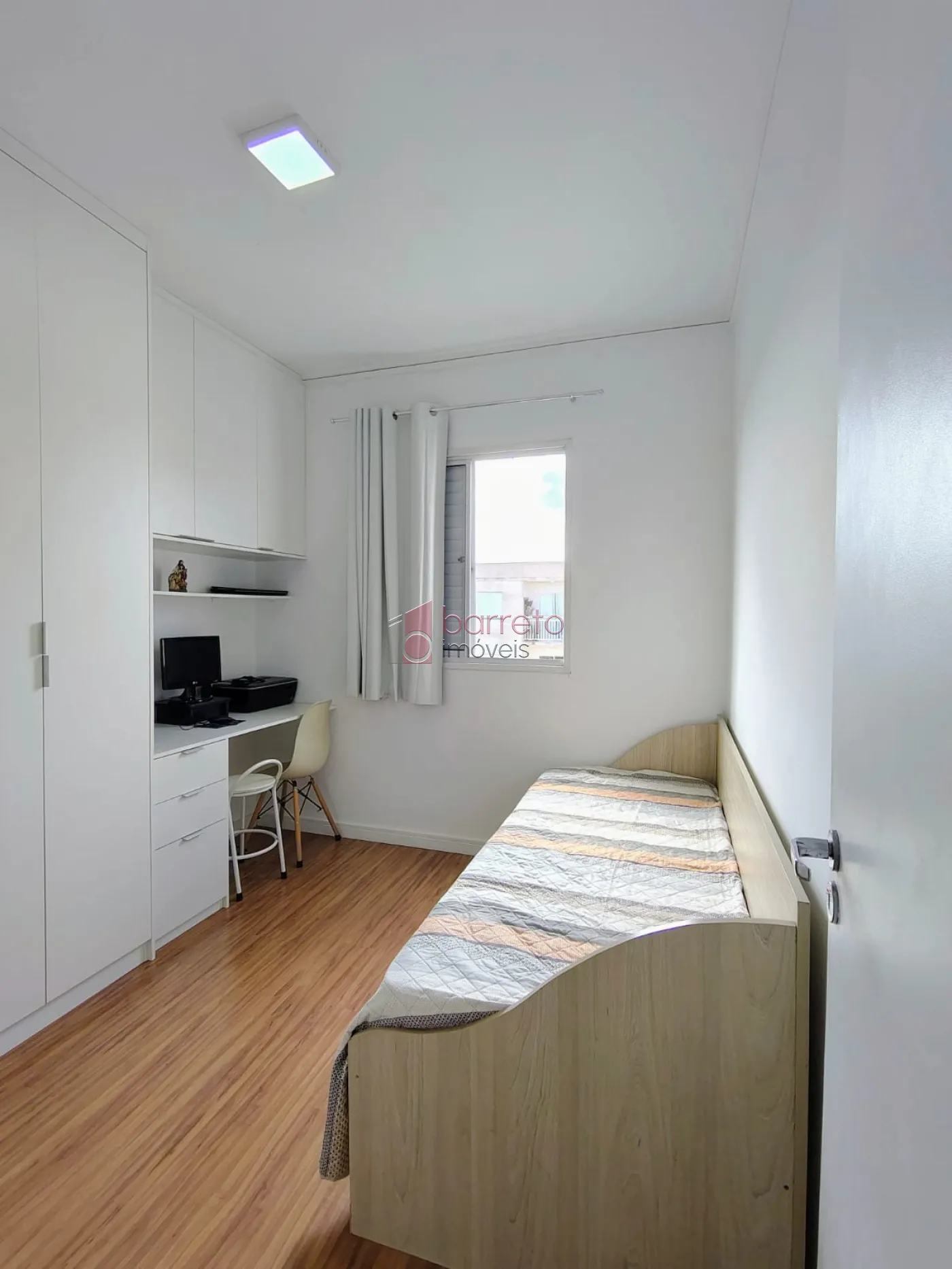 APARTAMENTO À VENDA NO CONDOMÍNIO LIVING ITIRAPINA – VILA HORTOLÂNDIA – JUNDIAÍ/SP