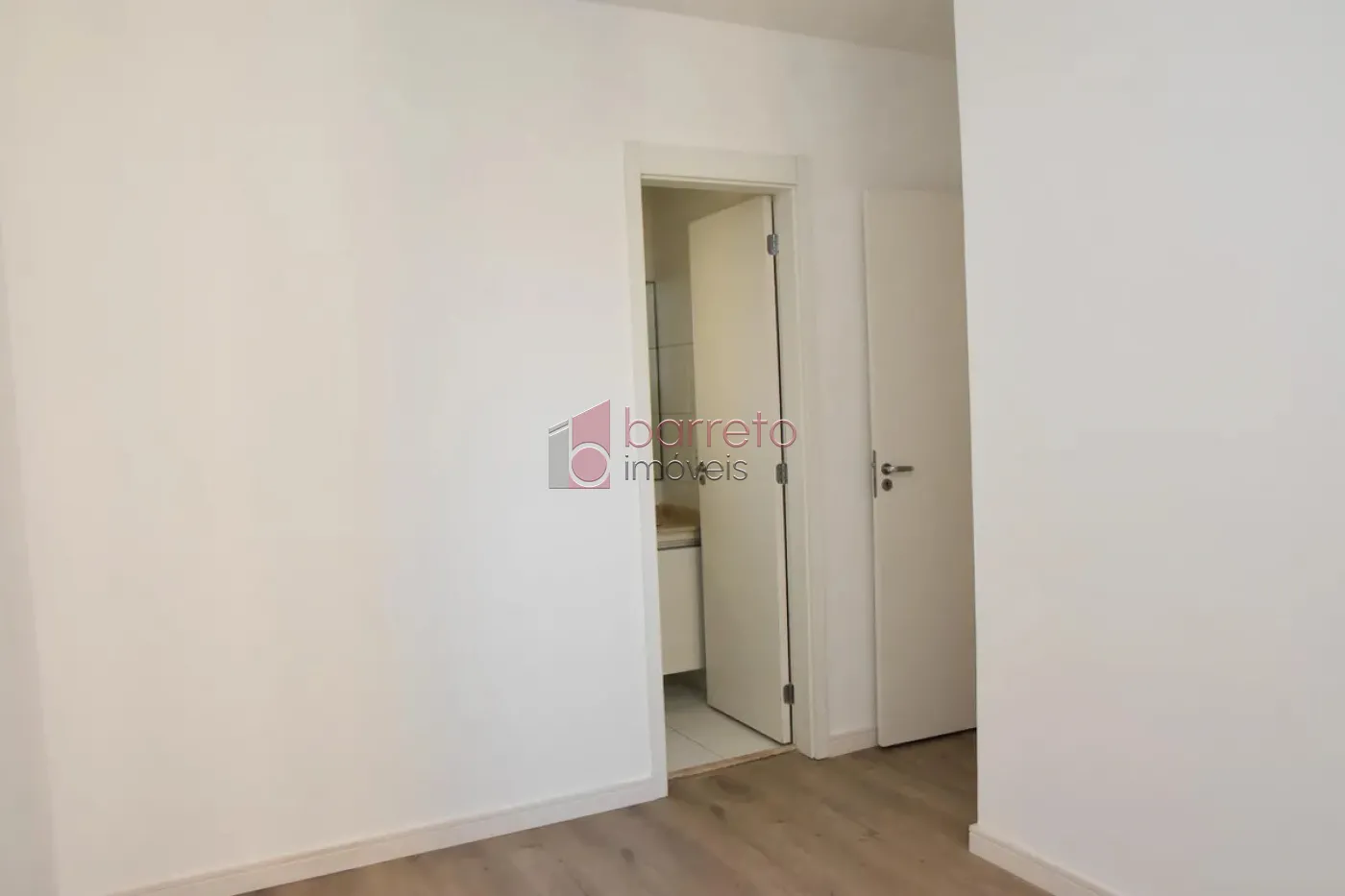 APARTAMENTO PARA LOCAÇÃO NO CONDOMÍNIO LIVING ITIRAPINA – JUNDIAÍ/SP