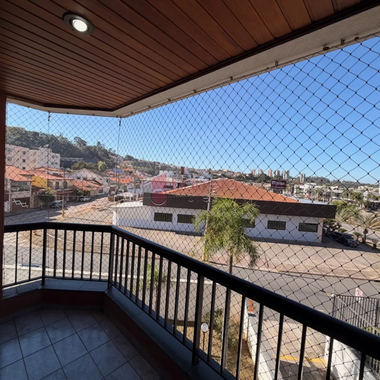 APARTAMENTO PARA VENDA E LOCAÇÃO NO EDIFÍCIO PIET MONDRIAN NA VILA RAMI – JUNDIAÍ/SP