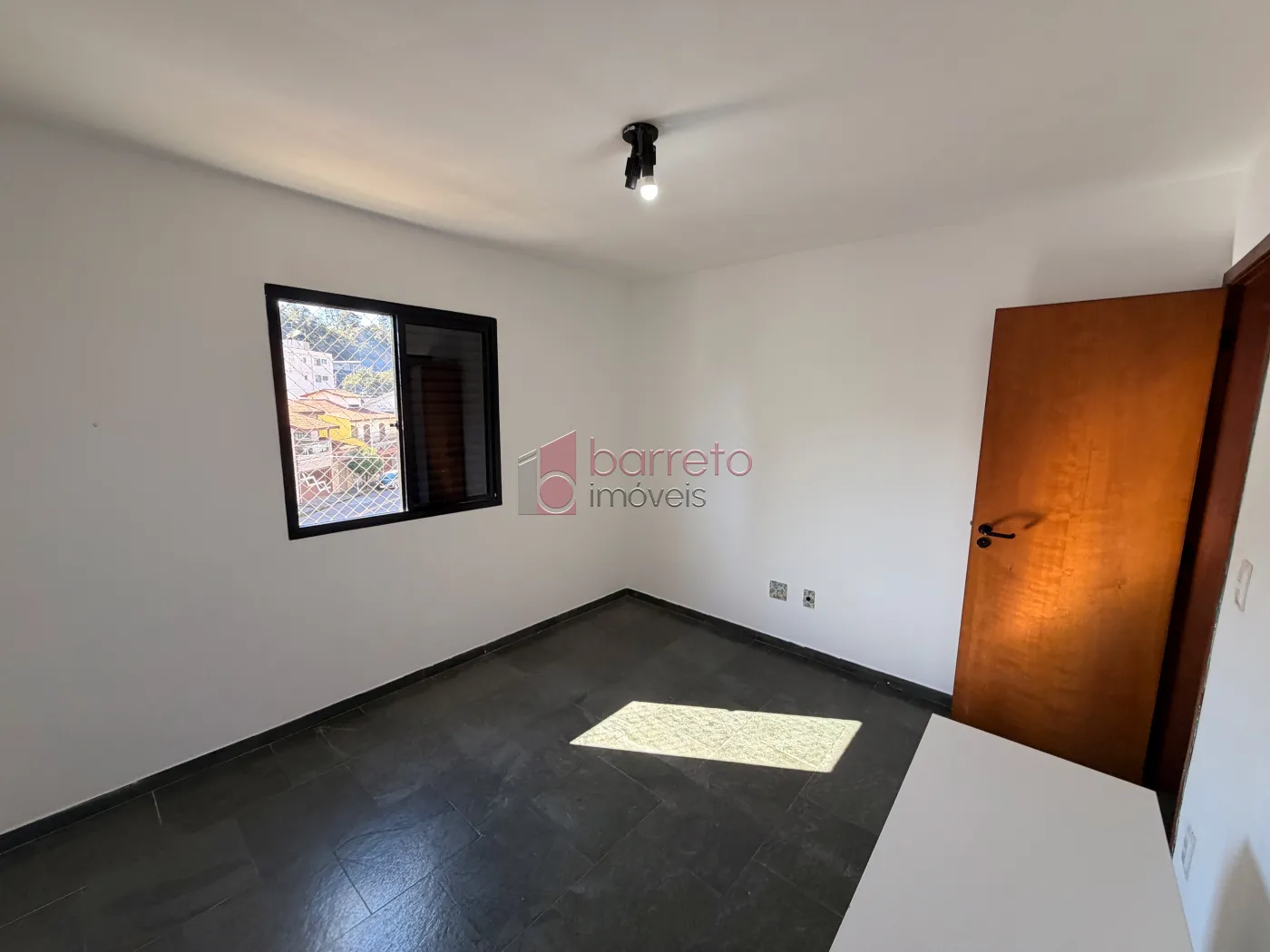APARTAMENTO PARA VENDA E LOCAÇÃO NO EDIFÍCIO PIET MONDRIAN NA VILA RAMI – JUNDIAÍ/SP