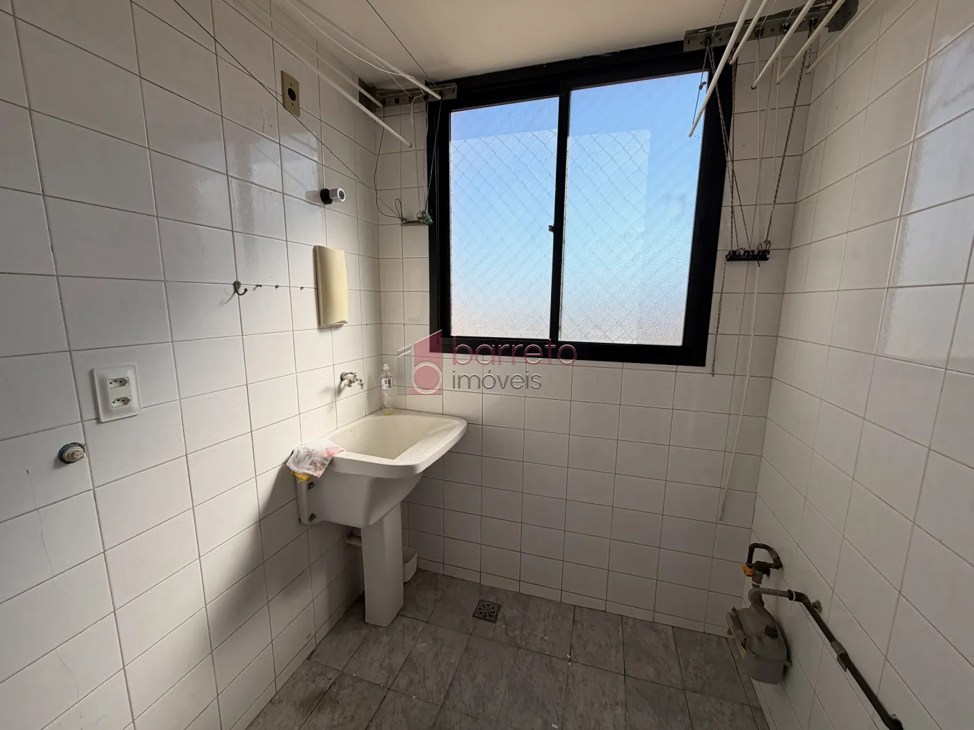 APARTAMENTO PARA VENDA E LOCAÇÃO NO EDIFÍCIO PIET MONDRIAN NA VILA RAMI – JUNDIAÍ/SP