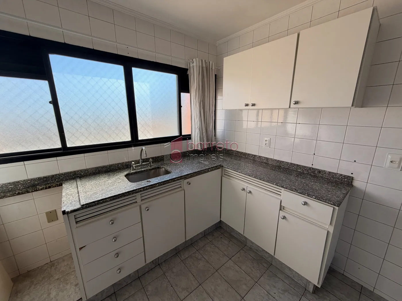 APARTAMENTO PARA VENDA E LOCAÇÃO NO EDIFÍCIO PIET MONDRIAN NA VILA RAMI – JUNDIAÍ/SP