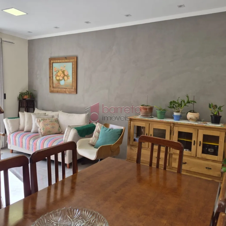 APARTAMENTO COM 02 QUARTOS E SUÍTE À VENDA NO CONDOMÍNIO APUÃ NA VILA JUNDIAINÓPOLIS EM JUNDIAÍ/SP