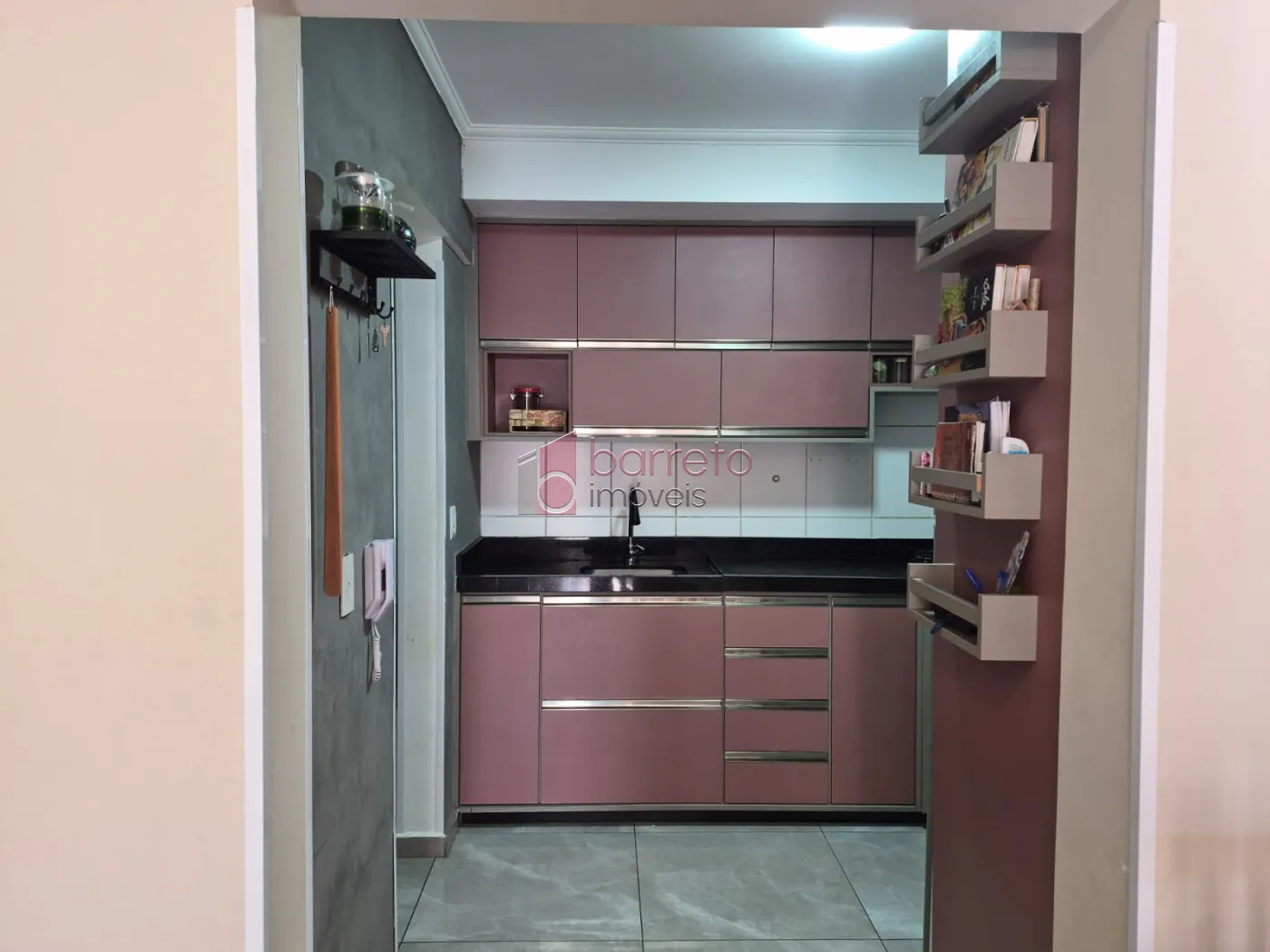 APARTAMENTO COM 02 QUARTOS E SUÍTE À VENDA NO CONDOMÍNIO APUÃ NA VILA JUNDIAINÓPOLIS EM JUNDIAÍ/SP