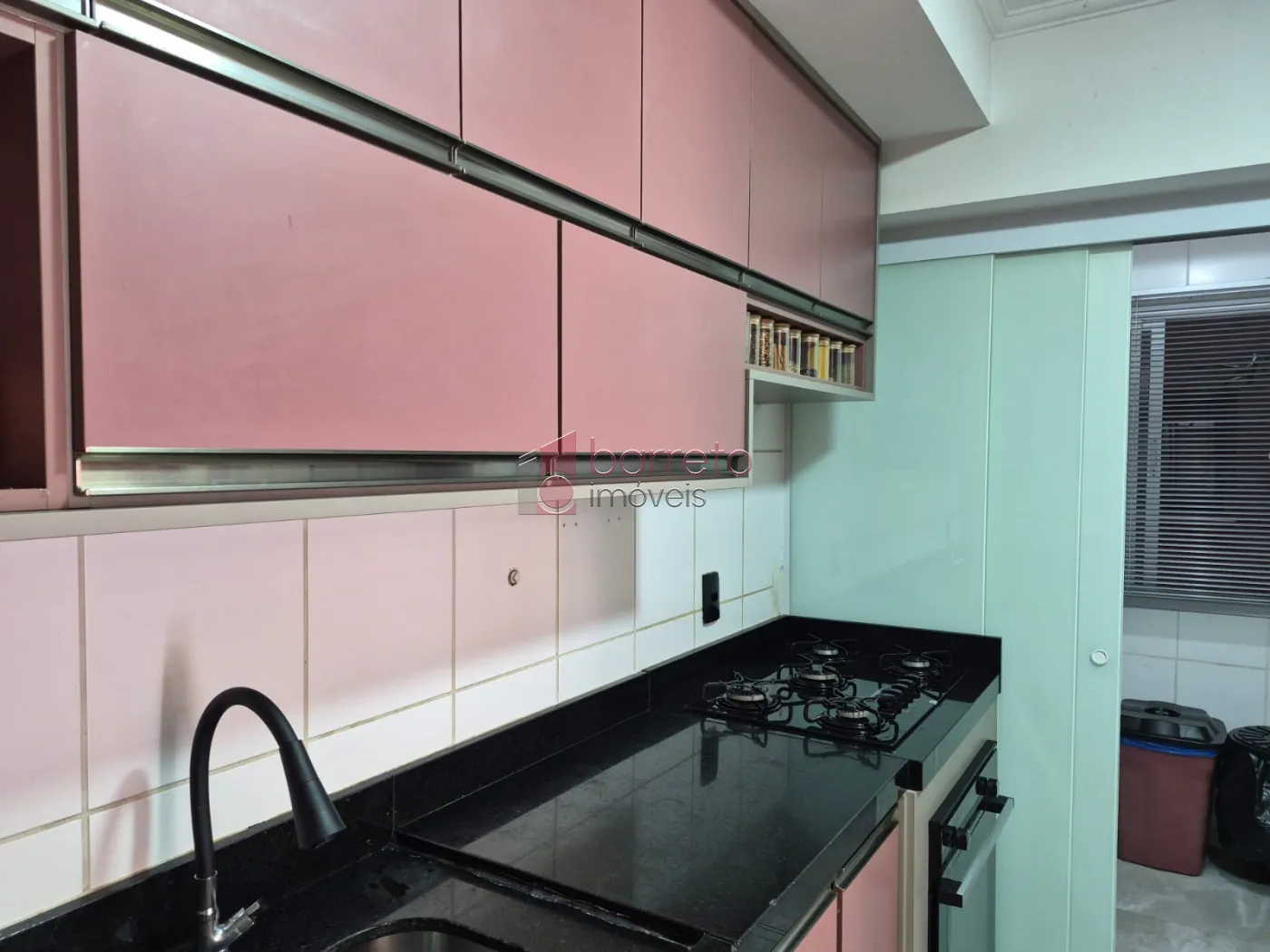 APARTAMENTO COM 02 QUARTOS E SUÍTE À VENDA NO CONDOMÍNIO APUÃ NA VILA JUNDIAINÓPOLIS EM JUNDIAÍ/SP