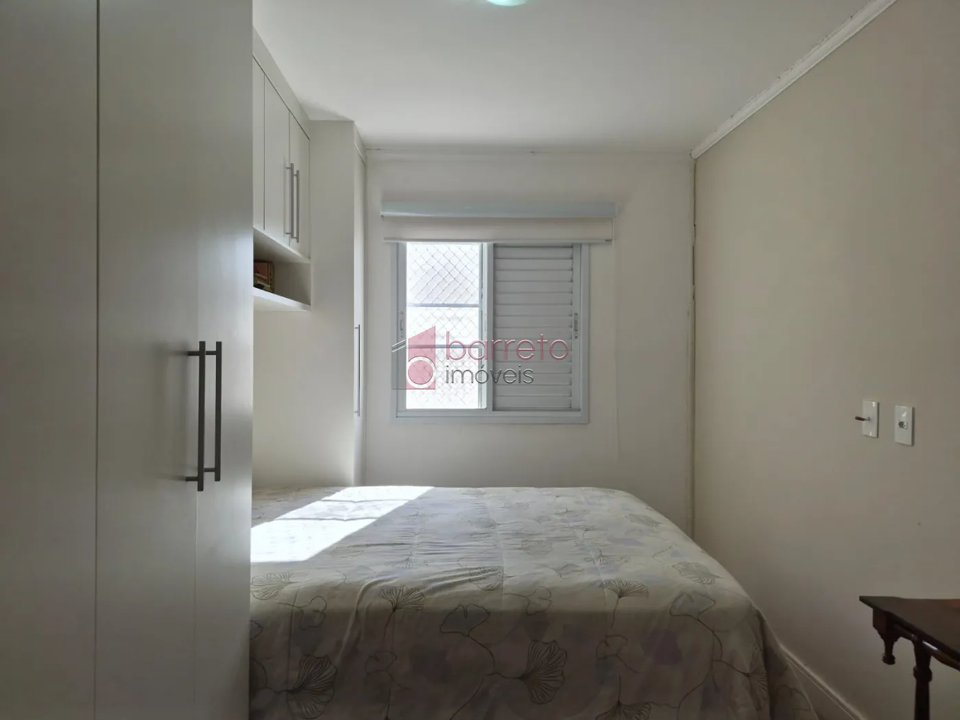 APARTAMENTO COM 02 QUARTOS E SUÍTE À VENDA NO CONDOMÍNIO APUÃ NA VILA JUNDIAINÓPOLIS EM JUNDIAÍ/SP