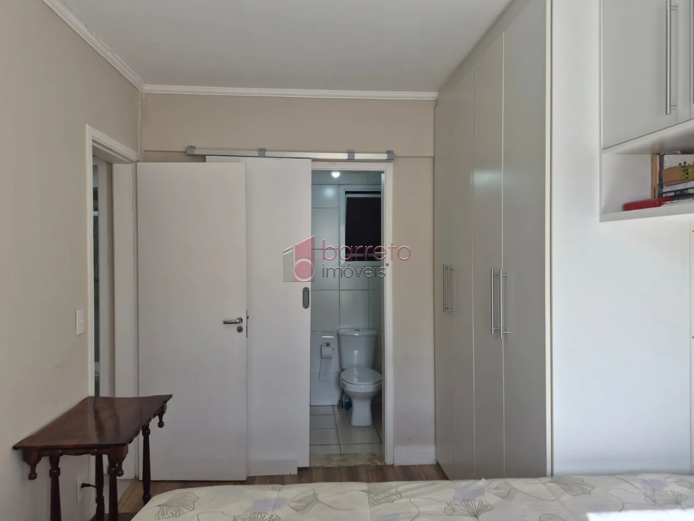 APARTAMENTO COM 02 QUARTOS E SUÍTE À VENDA NO CONDOMÍNIO APUÃ NA VILA JUNDIAINÓPOLIS EM JUNDIAÍ/SP