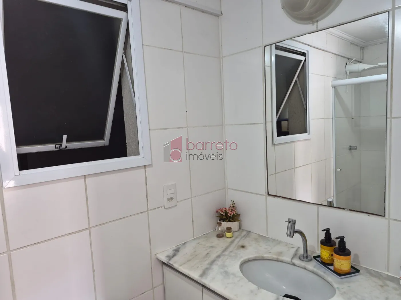 APARTAMENTO COM 02 QUARTOS E SUÍTE À VENDA NO CONDOMÍNIO APUÃ NA VILA JUNDIAINÓPOLIS EM JUNDIAÍ/SP