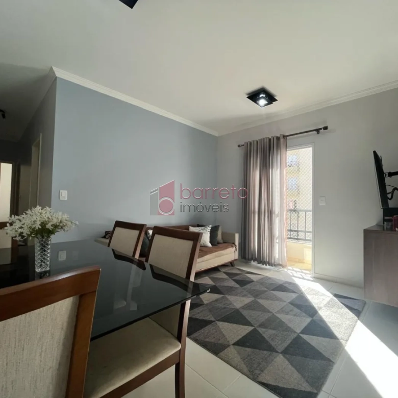 APARTAMENTO À VENDA NO CONDOMÍNIO VIVARTE MEDEIROS EM JUNDIAÍ/SP