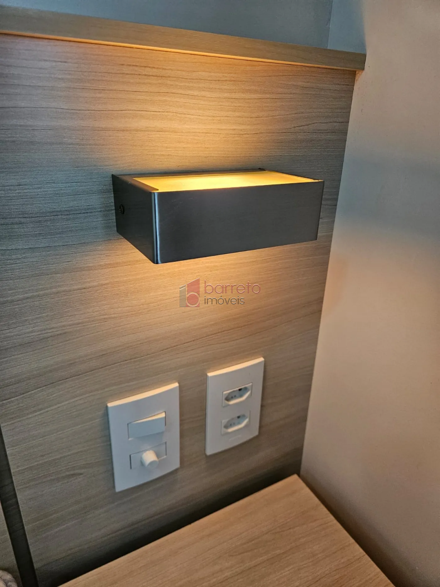 APARTAMENTO À VENDA NO CONDOMÍNIO VIVARTE MEDEIROS EM JUNDIAÍ/SP
