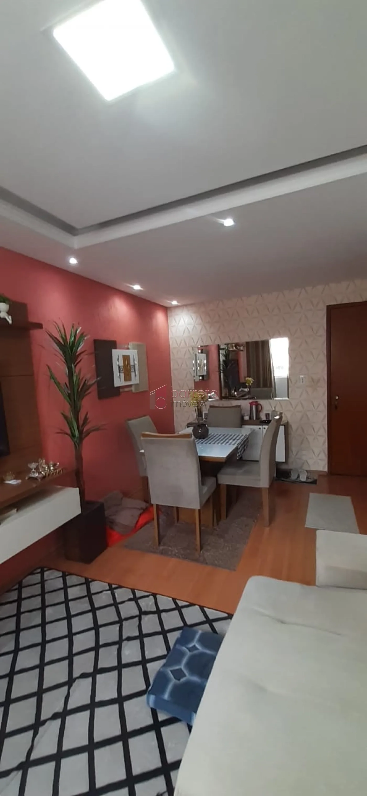 APARTAMENTO À VENDA NO CONDOMÍNIO TIRADENTES – VILA RIO BRANCO – JUNDIAÍ/SP
