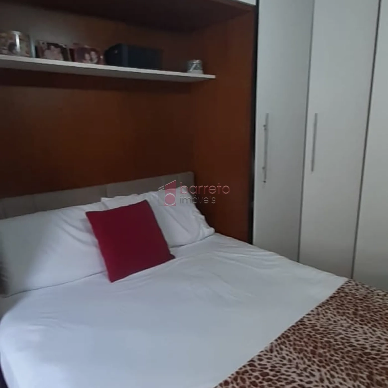APARTAMENTO À VENDA NO CONDOMÍNIO TIRADENTES – VILA RIO BRANCO – JUNDIAÍ/SP