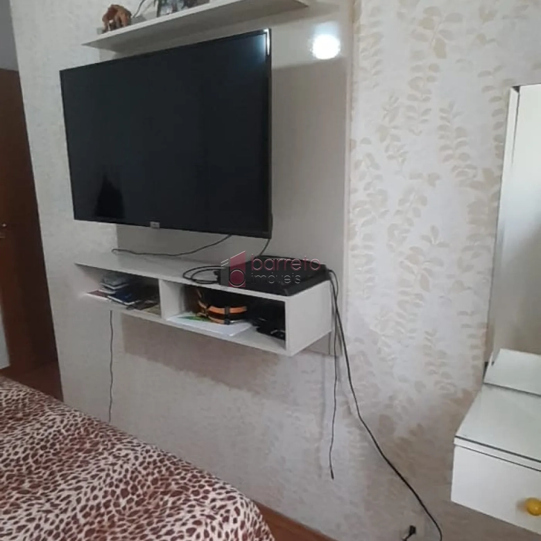 APARTAMENTO À VENDA NO CONDOMÍNIO TIRADENTES – VILA RIO BRANCO – JUNDIAÍ/SP