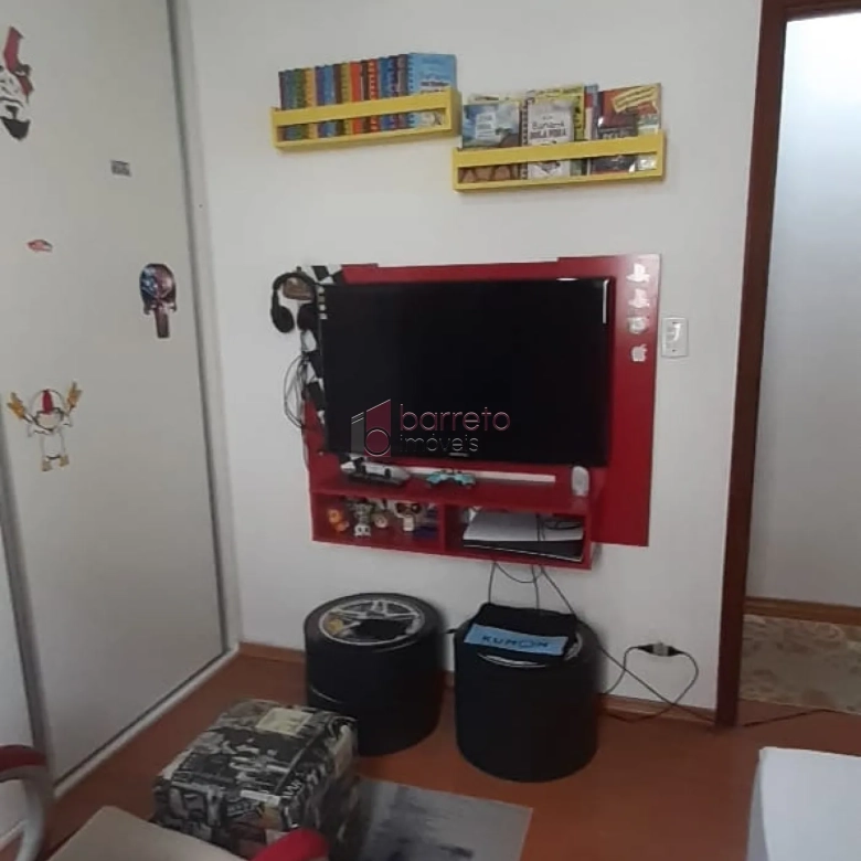 APARTAMENTO À VENDA NO CONDOMÍNIO TIRADENTES – VILA RIO BRANCO – JUNDIAÍ/SP