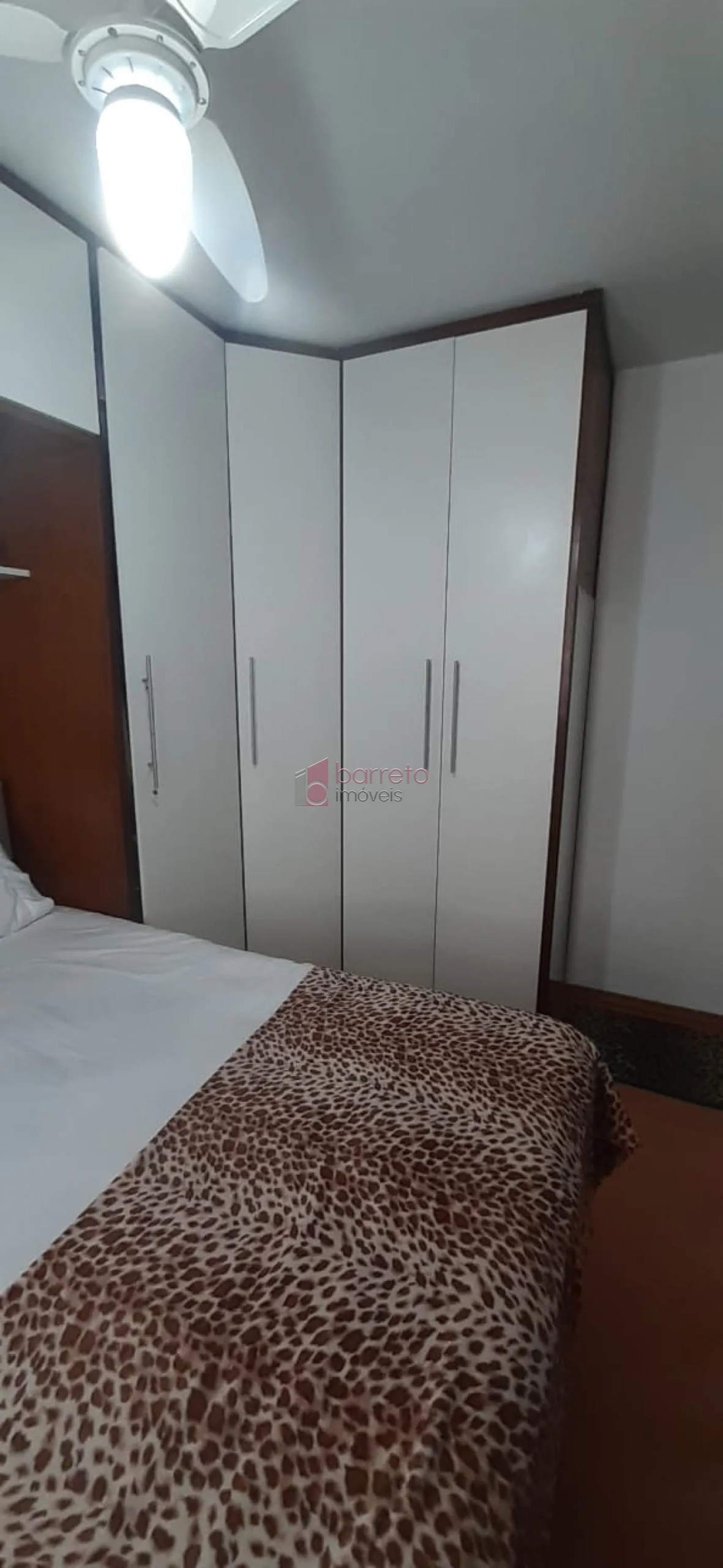 APARTAMENTO À VENDA NO CONDOMÍNIO TIRADENTES – VILA RIO BRANCO – JUNDIAÍ/SP
