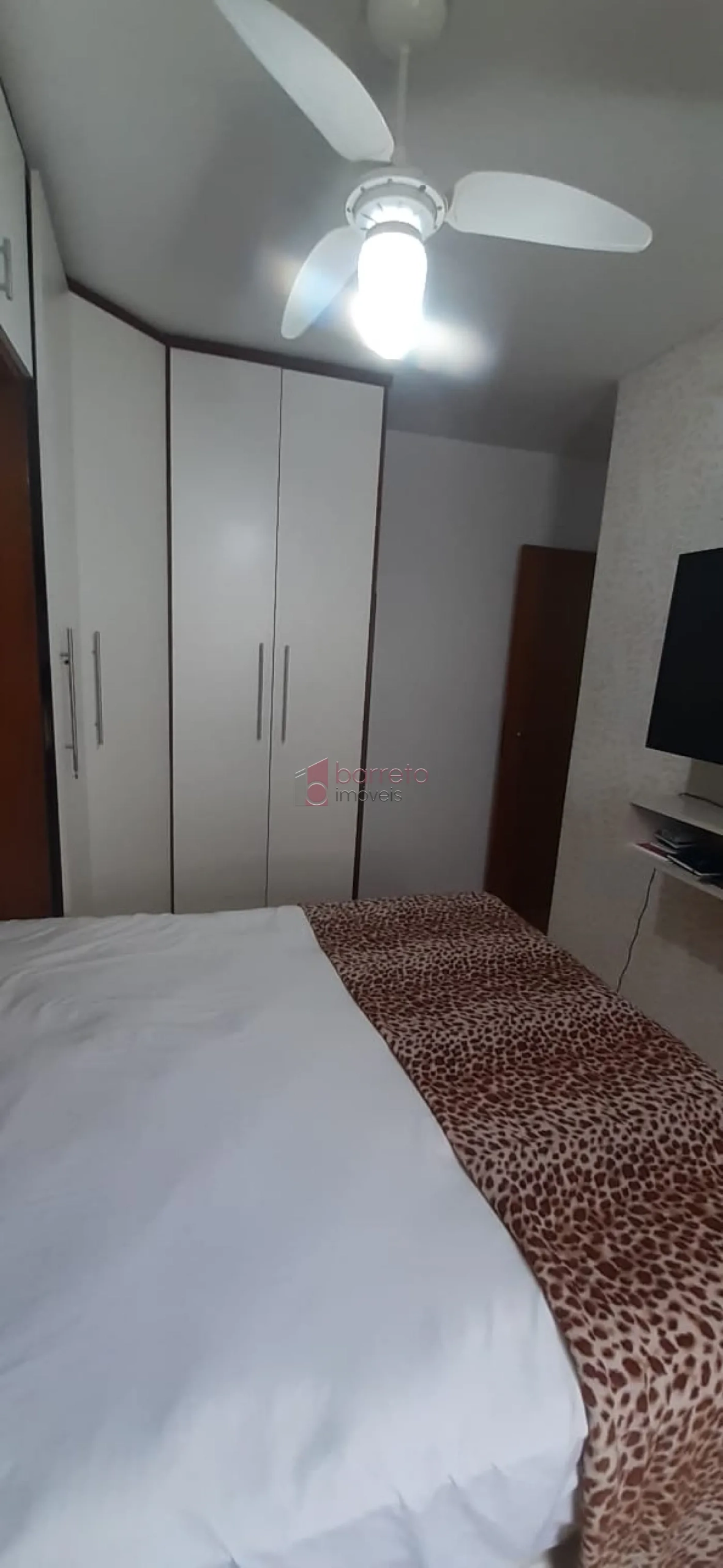 APARTAMENTO À VENDA NO CONDOMÍNIO TIRADENTES – VILA RIO BRANCO – JUNDIAÍ/SP