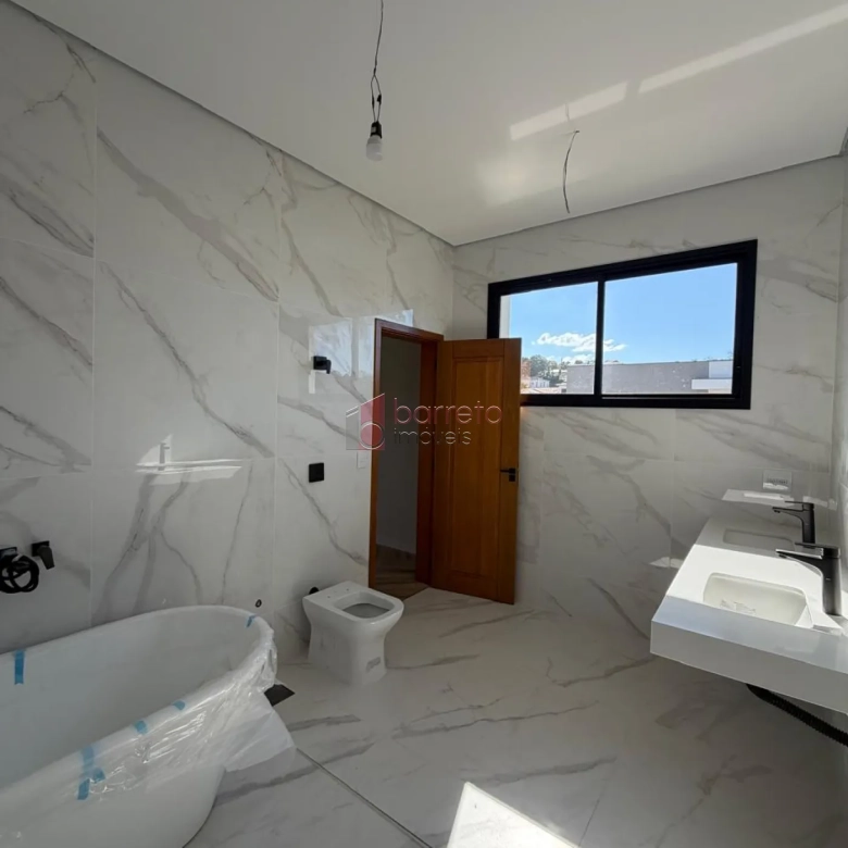 CASA SOBRADO COM 03 SUÍTES À VENDA NO CONDOMÍNIO RESERVA MARAJOARA – JUNDIAÍ/SP