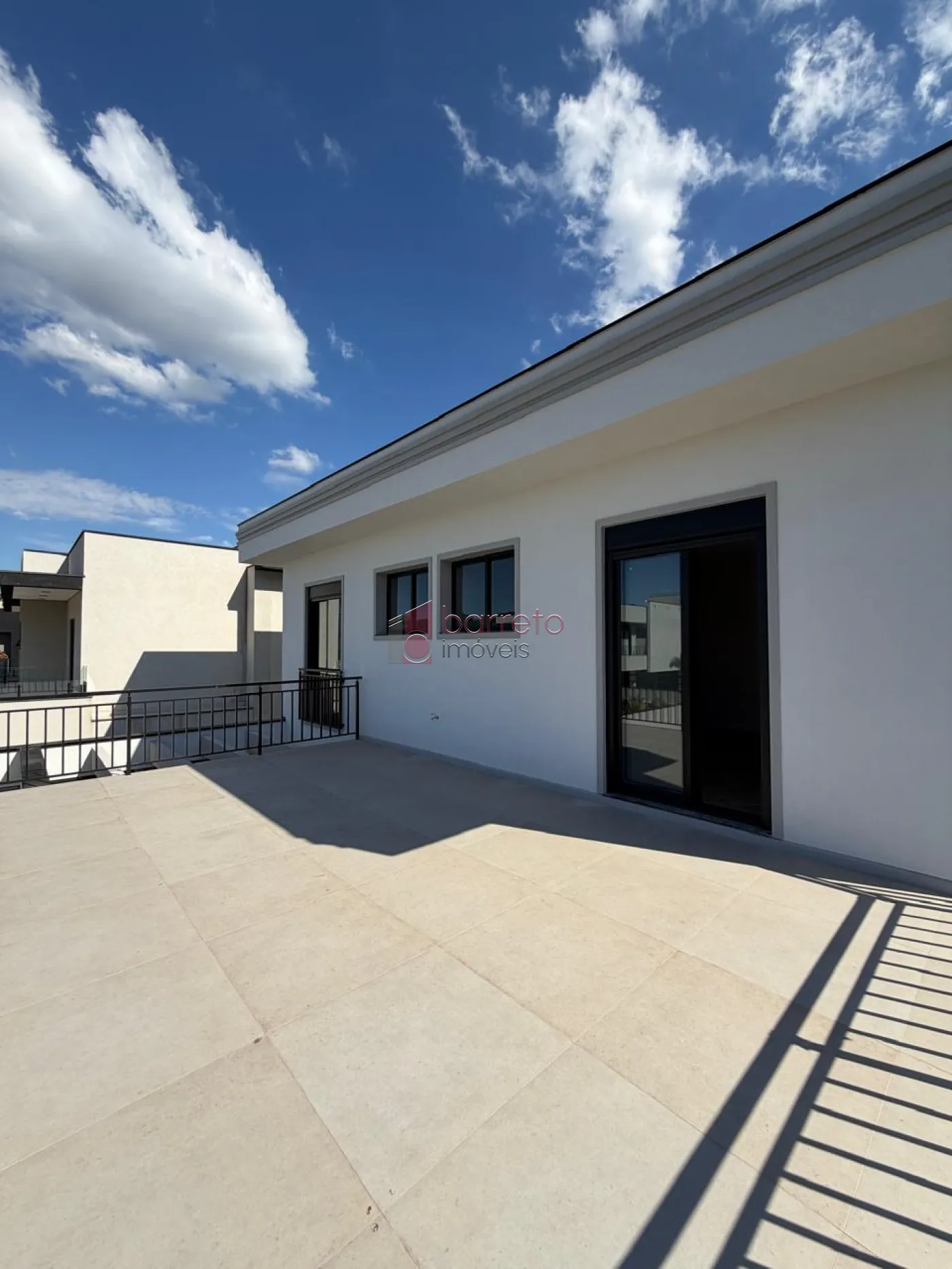 CASA SOBRADO COM 03 SUÍTES À VENDA NO CONDOMÍNIO RESERVA MARAJOARA – JUNDIAÍ/SP