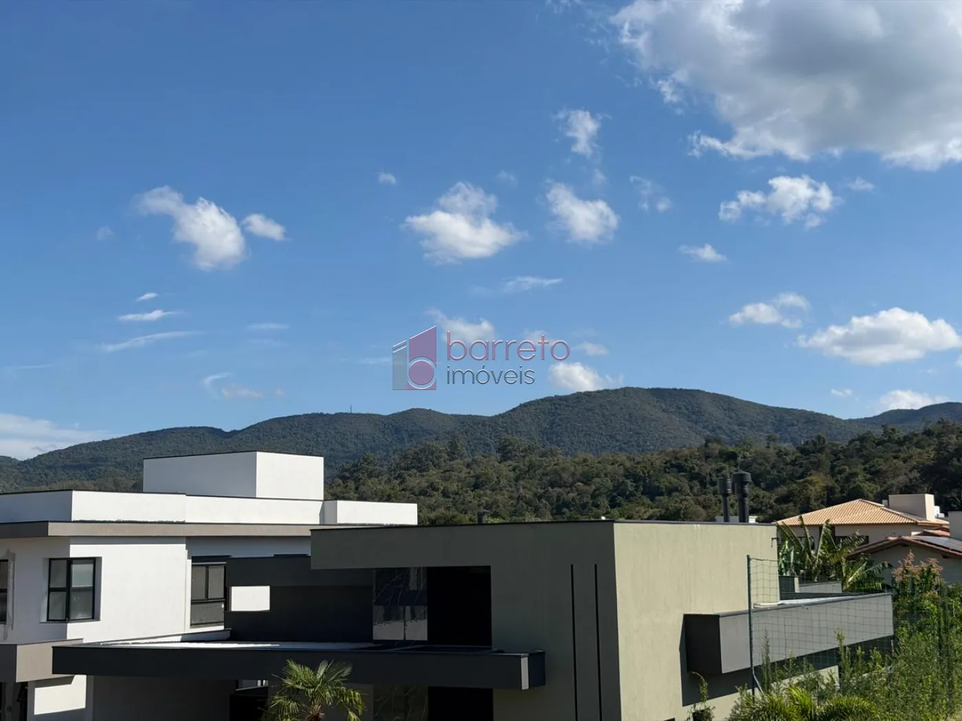 CASA SOBRADO COM 03 SUÍTES À VENDA NO CONDOMÍNIO RESERVA MARAJOARA – JUNDIAÍ/SP