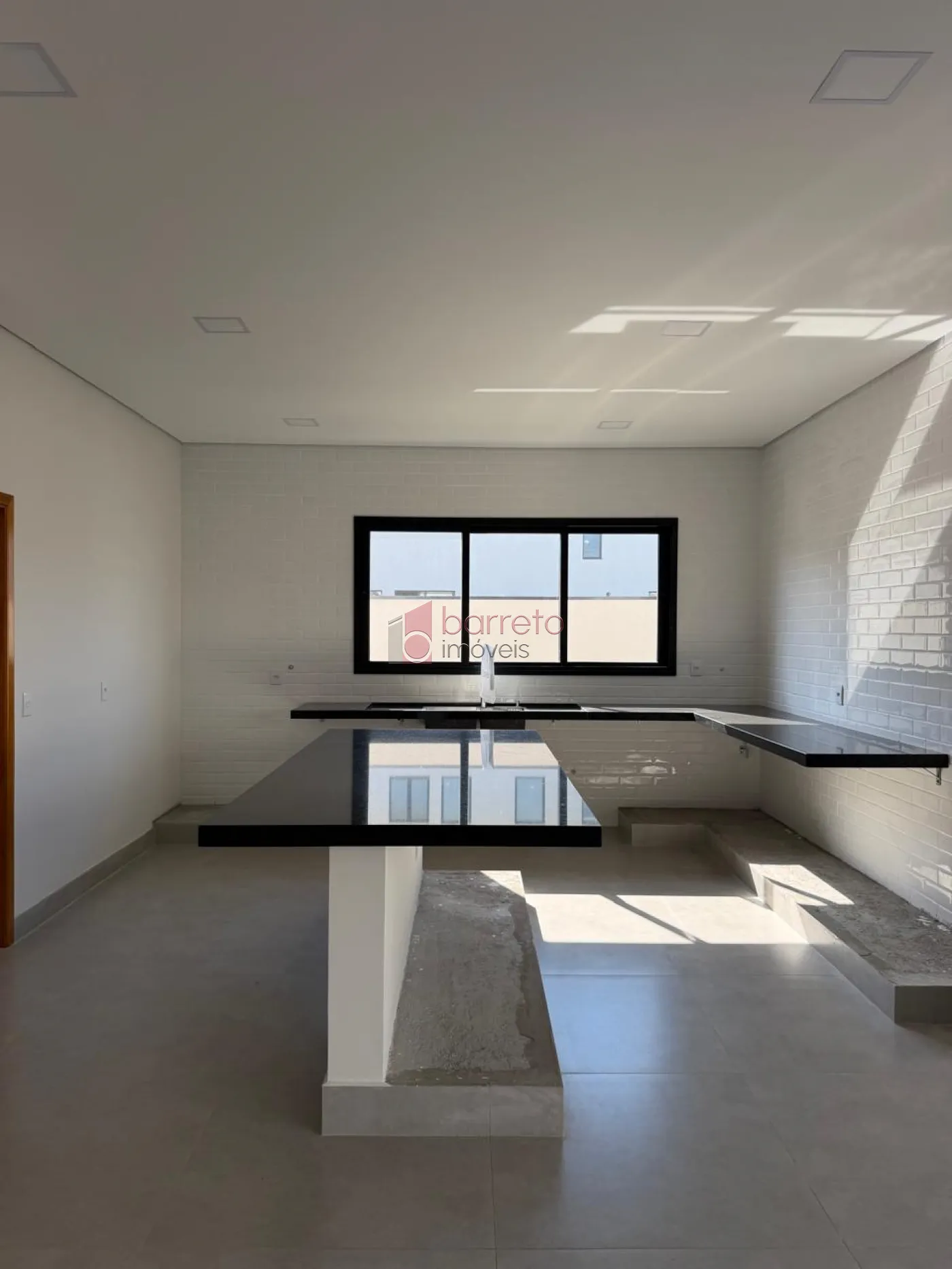 CASA SOBRADO COM 03 SUÍTES À VENDA NO CONDOMÍNIO RESERVA MARAJOARA – JUNDIAÍ/SP
