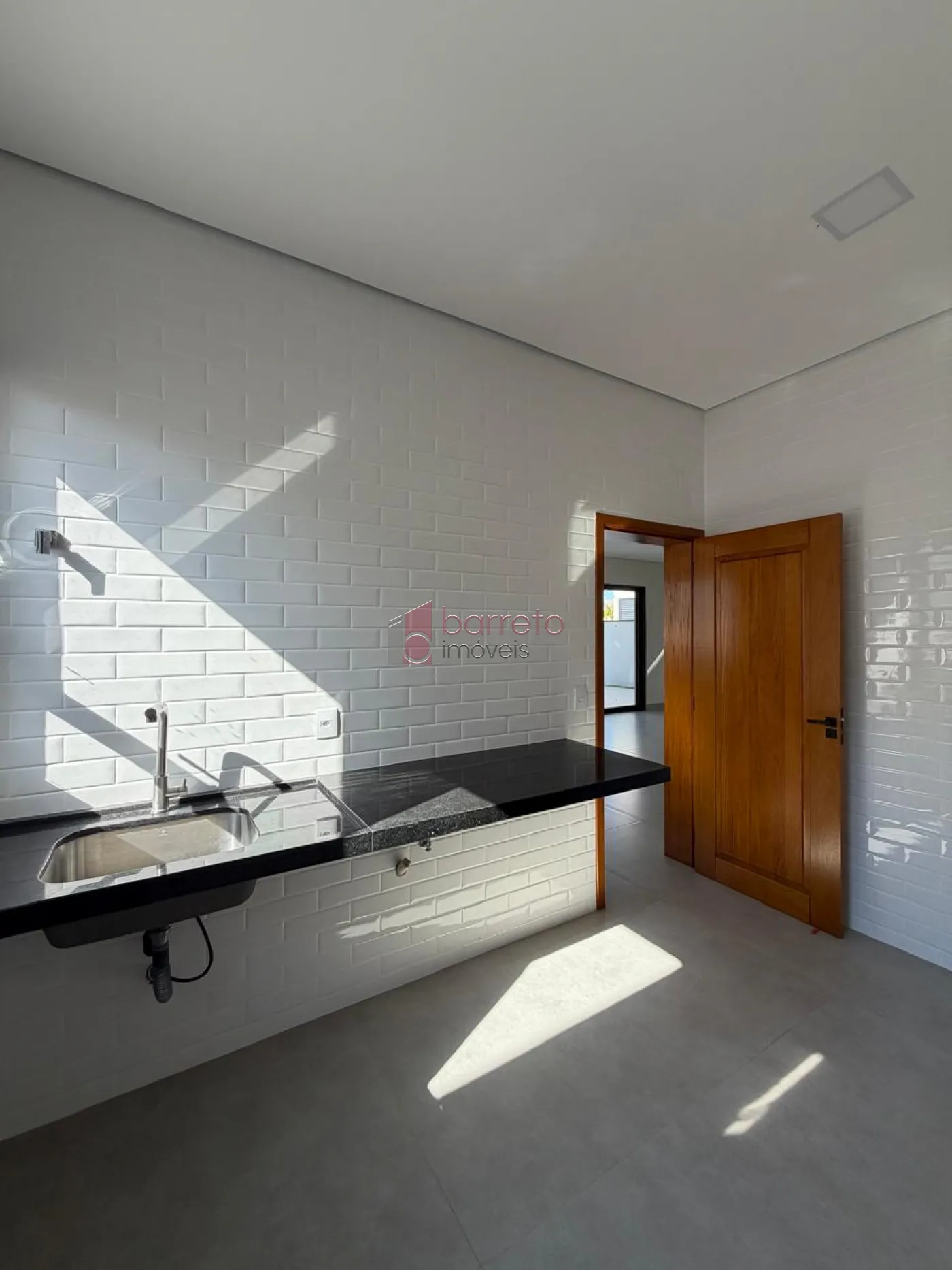 CASA SOBRADO COM 03 SUÍTES À VENDA NO CONDOMÍNIO RESERVA MARAJOARA – JUNDIAÍ/SP