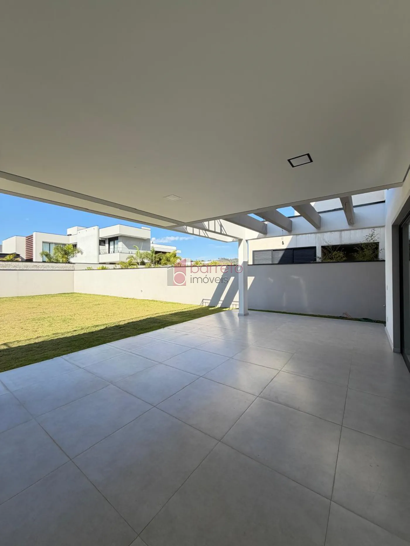 CASA SOBRADO COM 03 SUÍTES À VENDA NO CONDOMÍNIO RESERVA MARAJOARA – JUNDIAÍ/SP